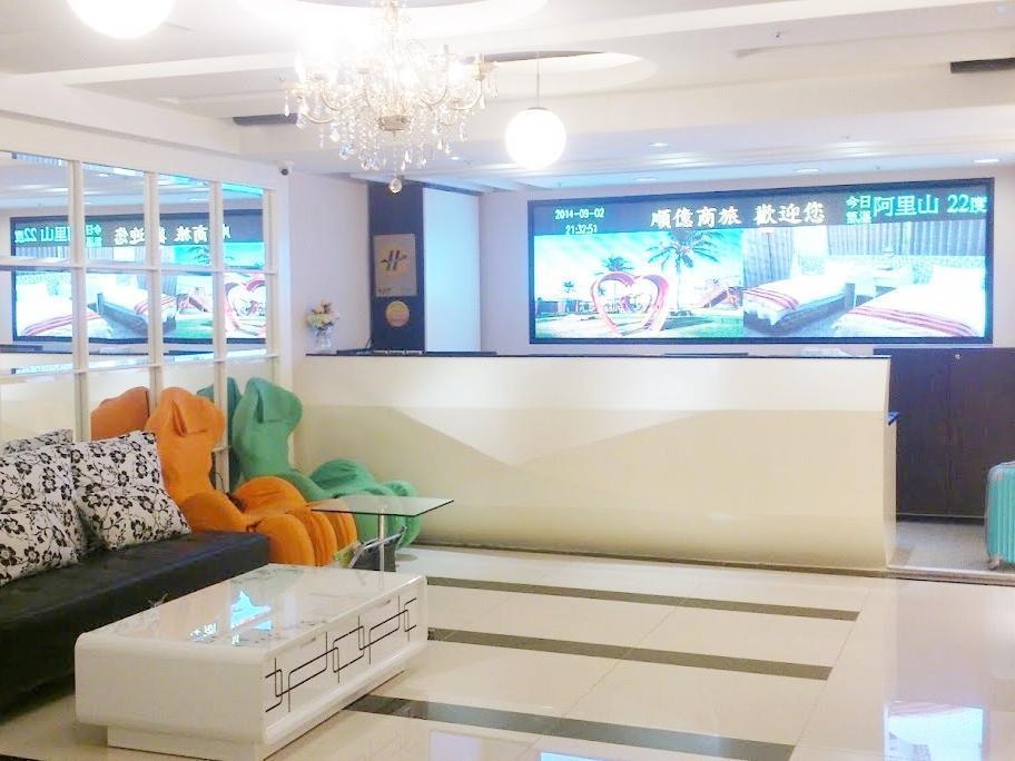 Shun-Yi Business Hotel Chiayi City Exterior photo